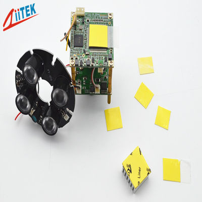 3mm 간격 LCD에서 지도하 점화된 파란에 열 침몰 주거를 위한 열 간격보충 패드 3mmT Ziitek TIF4120