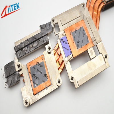 자연적으로 끈끈한 1.5W / MK 실리콘 열전도 패드 45 Shore 00 LED 컨트롤러